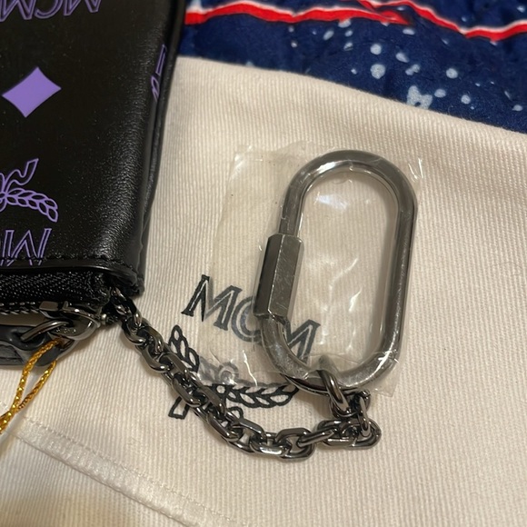 MCM Coin Purse/Key Holder/Card Holder - Picture 9 of 15